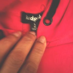 Big girls size 12 crop sweat shirt…barely worn…very cute!